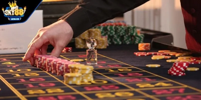 Hướng dẫn các bước trải nghiệm Baccarat tại casino SKY88
